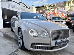 Cinza Usado 2016 Bentley Flying Spur Sedan | € 129.950
