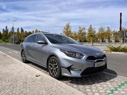 Cinzento Usado 2024 Kia Ceed Sportswagon Carrinha | € 21.000 (Preço justo)