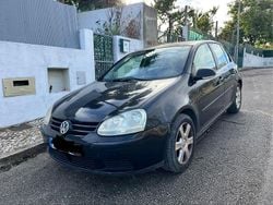 Usado 2007 VW Golf V Sedan | € 3.900