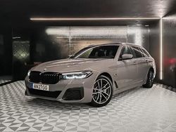 Cinzento Usado 2022 BMW 520 Carrinha | € 33.500 (Bom preço)