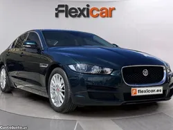 Verde Usado 2017 Jaguar XE Prestige Sedan | € 19.980 (Preço justo)