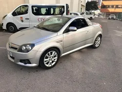 Cinza Usado 2005 Opel Tigra Cabrios | € 5.400