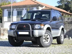 Cinza Usado 1997 Mitsubishi Pajero SUV | € 11.950