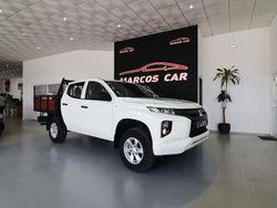 Branco Usado 2021 Mitsubishi L200 Pickup | € 32.900 (Preço elevado)