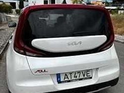Branco Usado 2022 Kia Soul EV SUV | € 24.000 (Preço elevado)