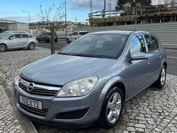 Usado 2007 Opel Astra Cosmo Sedan | € 4.100 (Preço justo)