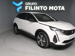 Branco Usado 2024 Peugeot 3008 Allure SUV | € 39.490 (Preço justo)