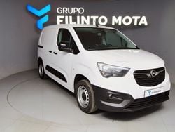 Branco Usado 2023 Opel Combo Monovolume | € 16.990 (Preço justo)