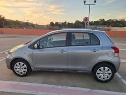Usado 2009 Toyota Yaris Sedan | € 6.900 (Preço justo)