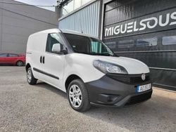 Branco Usado 2020 Fiat Doblò Monovolume | € 11.000 (Preço justo)
