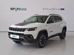 Branco Usado 2023 Jeep Compass Trailhawk SUV | € 32.500 (Preço justo)