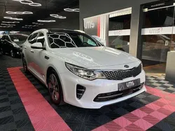 Branco Usado 2016 Kia Optima GT-Line Carrinha | € 14.500