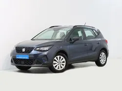 Cinzento Usado 2023 Seat Arona SUV | € 17.900 (Preço justo)