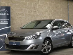 Cinza Usado 2016 Peugeot 308 Allure Carrinha | € 12.900 (Preço justo)