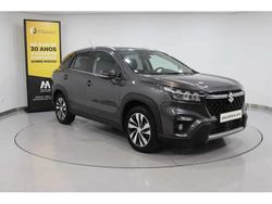 Cinzento Usado 2023 Suzuki SX4 S-Cross SUV | € 27.380