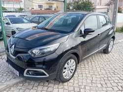 Preto Usado 2016 Renault Captur Expression SUV | € 11.900 (Preço justo)