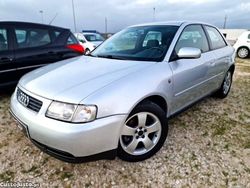 Cinza Usado 1999 Audi A3 Sport | € 5.900