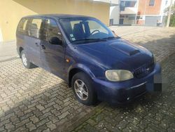 Usado 2000 Kia Carnival Monovolume | € 1.700