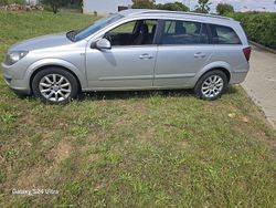 Usado 2005 Opel Astra Sedan | € 3.200 (Bom preço)
