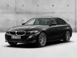Preto sapphire metalizada Novo 2025 BMW 330e Shadowline Sedan | € 59.987