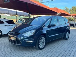 Cinza Usado 2014 Ford S-MAX Titanium S Monovolume | € 15.650 (Preço elevado)