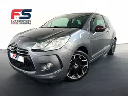 Cinza Usado 2010 DS Automobiles DS3 Sport Chic Citadino | € 9.800