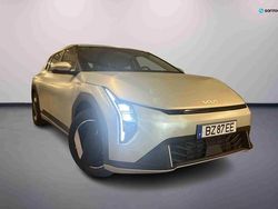 Cinzento Novo 2025 Kia EV4 Citadino | € 37.990