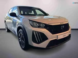 Branco Usado 2024 Peugeot e-2008 Style SUV | € 34.990 (Caro)