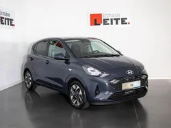Cinza Novo 2025 Hyundai i10 Comfort Citadino | € 18.990 (Preço justo)