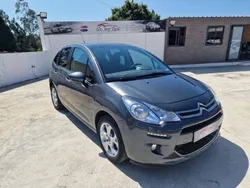 Cinzento Usado 2016 Citroën C3 PureTech Citadino | € 10.990 (Preço elevado)