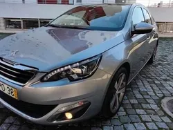 Cinzento Usado 2015 Peugeot 308 Allure Carrinha | € 7.790 (Preço justo)