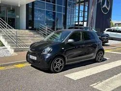 Cinzento Usado 2021 Smart ForFour Electric Drive | € 15.300 (Preço elevado)