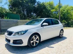 Branco Usado 2019 Peugeot 308 | € 13.980 (Preço elevado)