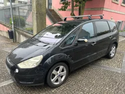 Preto Usado 2010 Ford S-MAX S Monovolume | € 7.950 (Preço justo)