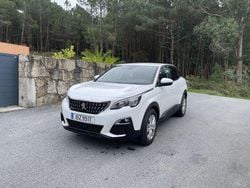 Usado 2018 Peugeot 3008 Sedan | € 13.500 (Bom preço)