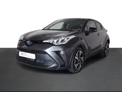 Cinza (pintura metalizada) Usado 2023 Toyota C-HR SUV | € 31.250 (Preço justo)