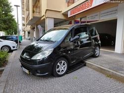 Preto Usado 2009 Peugeot 1007 Citadino | € 4.300