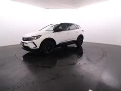 Branco Usado 2024 Opel Grandland X SUV | € 31.900 (Preço justo)