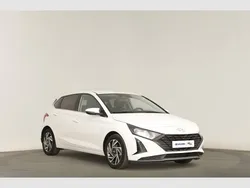 Branco Usado 2023 Hyundai i20 Comfort | € 16.990 (Preço justo)