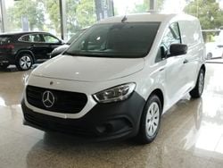 Branco Novo 2025 Mercedes eCitan | € 40.600