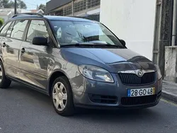 Usado 2008 Skoda Fabia Sedan | € 2.450 (Bom preço)