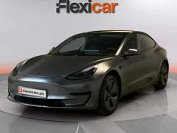 Cinzento Usado 2019 Tesla Model 3 Standard Range Plus Sedan | € 21.990 (Preço justo)