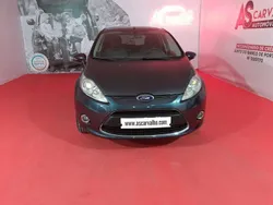 Cinza Usado 2010 Ford Fiesta Trend Citadino | € 6.250 (Preço justo)