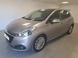 Cinzento Usado 2019 Peugeot 208 Signature Sky Citadino | € 13.900 (Bom preço)