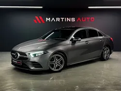 Cinza Usado 2020 Mercedes A180 AMG line Sedan | € 27.990 (Preço elevado)