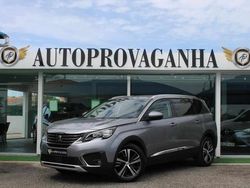 Cinzento Usado 2019 Peugeot 5008 Allure Monovolume | € 24.900 (Preço elevado)