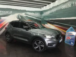 Cinzento Usado 2018 Volvo XC40 SUV | € 27.299 (Preço justo)