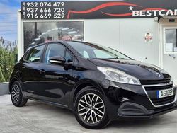 Preto Usado 2018 Peugeot 208 Citadino | € 11.990 (Preço elevado)