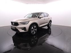 Cinzento Usado 2024 Volvo XC40 Core SUV | € 36.450 (Preço elevado)