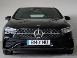 Preto Usado 2024 Mercedes A180 AMG line Sedan | € 38.900 (Preço justo)